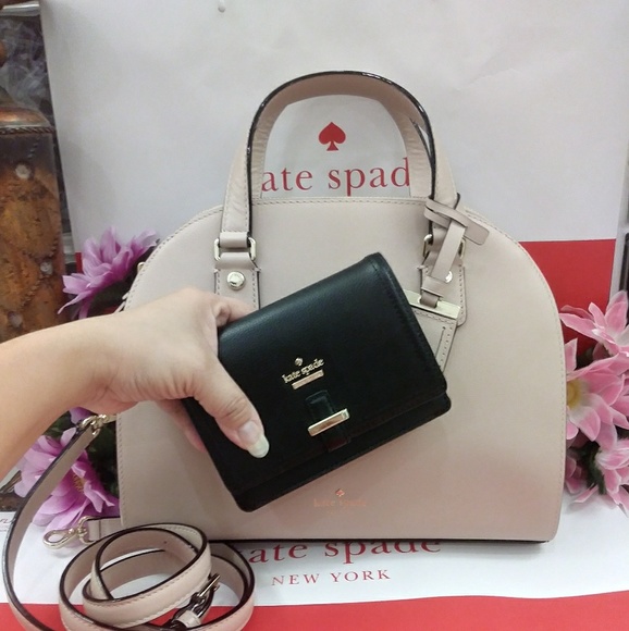 Kate Spade purse hand / shoulder bag crossbody set - Picture 2 of 8